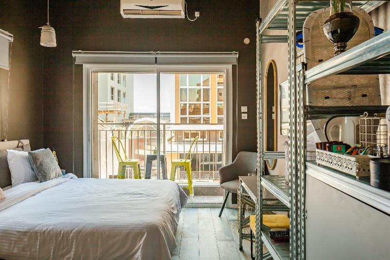 Mash Hotel